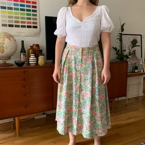 Söt topp - Söt topp från Monki. Använd ett fåtal gånger! 