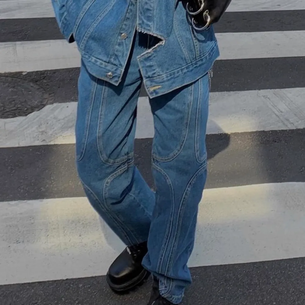 Oanvända jeans! Första bild från irisloveunicorns. . Jeans & Byxor.