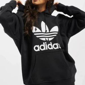 Addidas hoddie - Addisas hoddie storlek s 100 kr plus frakt
