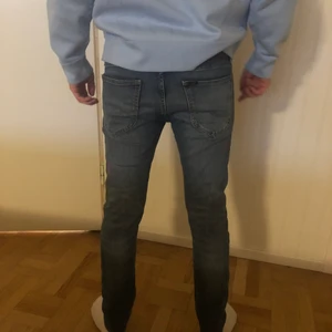 Lee jeanse - lee jeanse