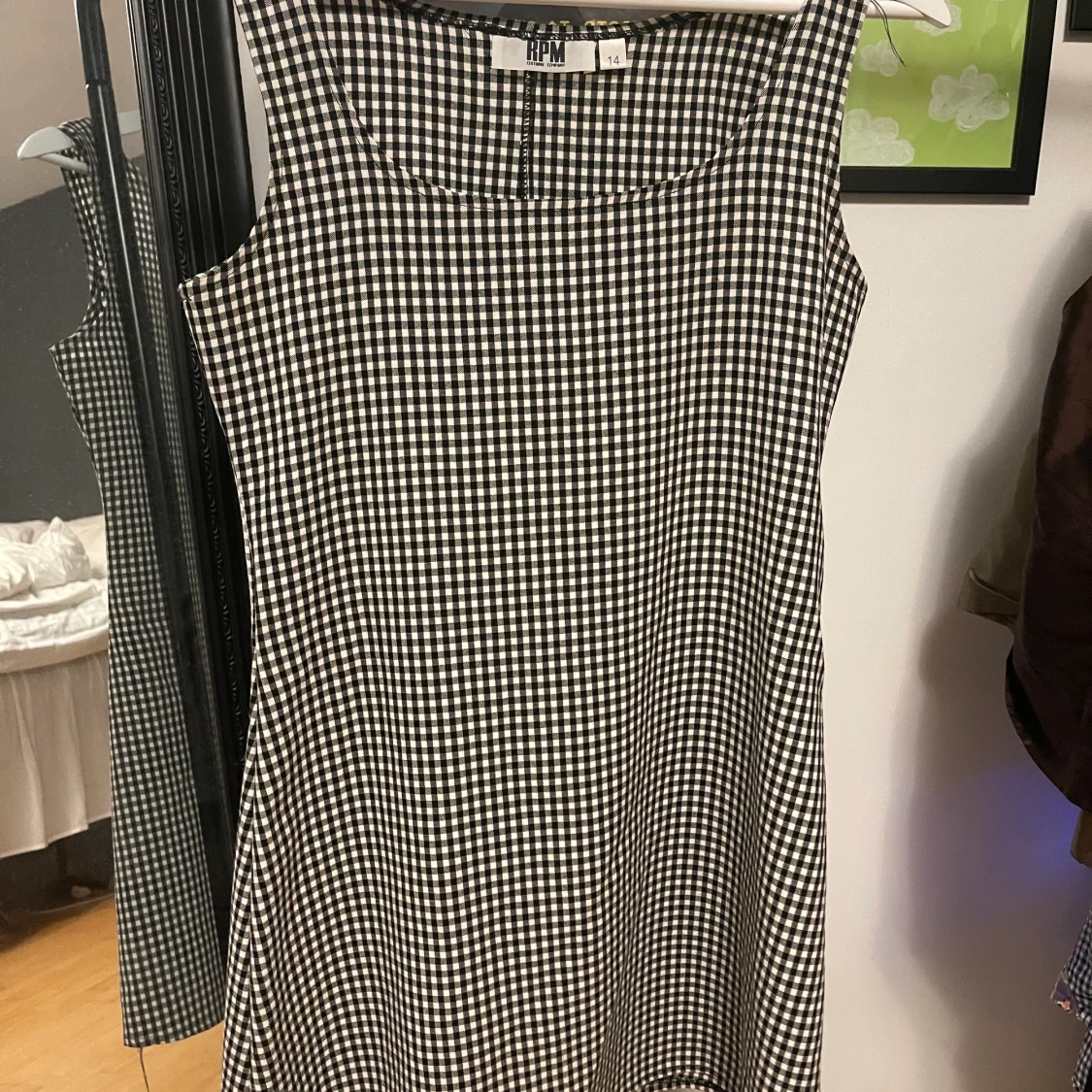 Rutig klänning - 91