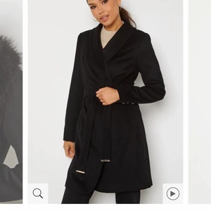 Höstkappa - Fin varm höstkappa perfekt nu när det börjar bli kyligt.