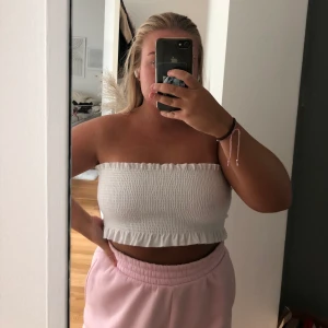 Bandeau-topp - Stretchig topp från Gina Tricot, stl M 