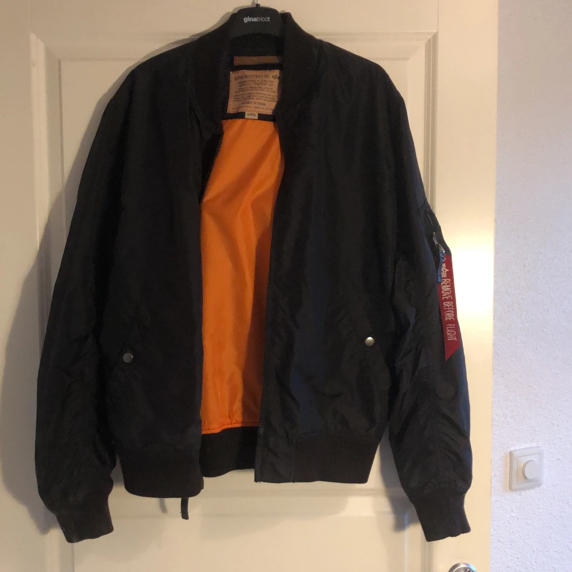 Alpha Industries bomberjacka. - 90