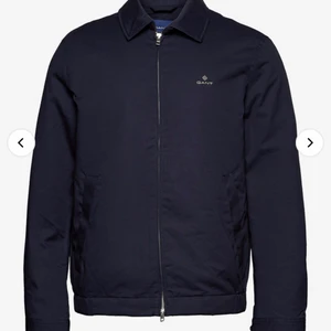 Gant jacka - Aldrig använt för inte min stil, annars jätte fin färg