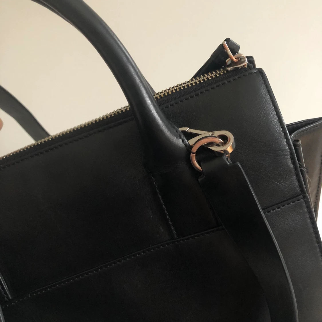 Väska, & Other Stories - 90