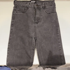Jeans Zara size 38 grey dark - Jean wore few times, good condition size 38 grey