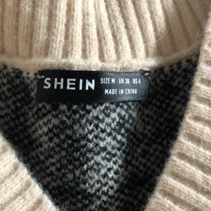 Fin väst ifrån SHEIN i storlek M - Använd 0 gånger 