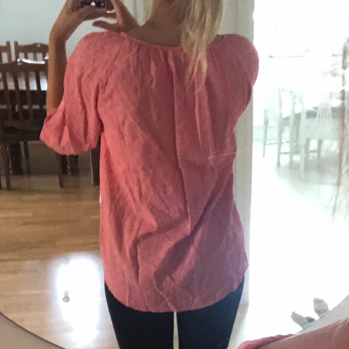 Rosa topp med knappar - 90