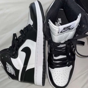 Jordan 1 Twist - Finns i alla storlekar och skickas med gratis spårbar frakt 