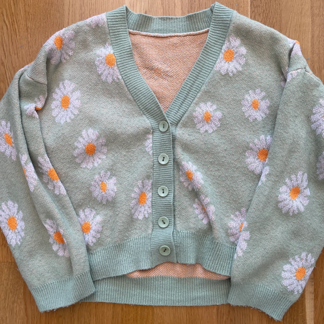 blommig grön kofta🌱🌿☘️