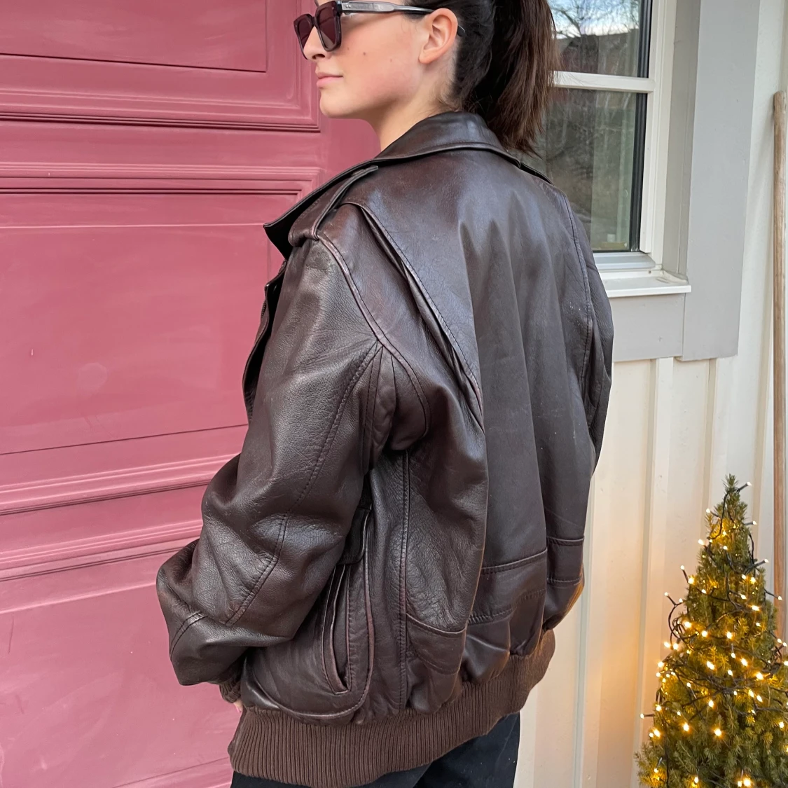 Vintage skinnjacka i brunt läder - 91