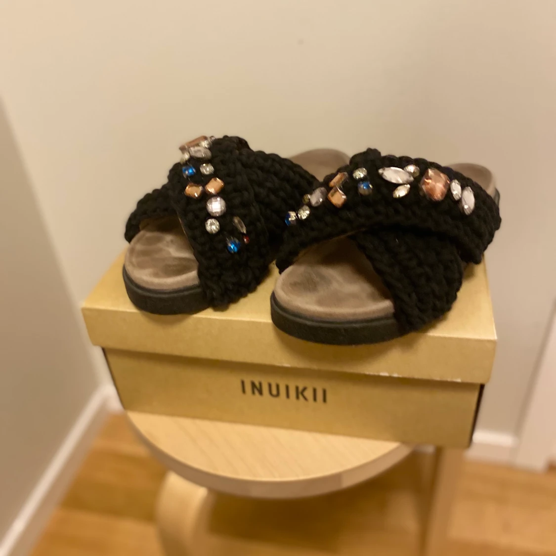 INUIKII SLIPPER WOVEN STONES