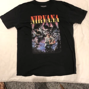 Vintege oversized Nirvana T-shirt  - En helt oanvänd oversized T-shirt från Boohoo. 