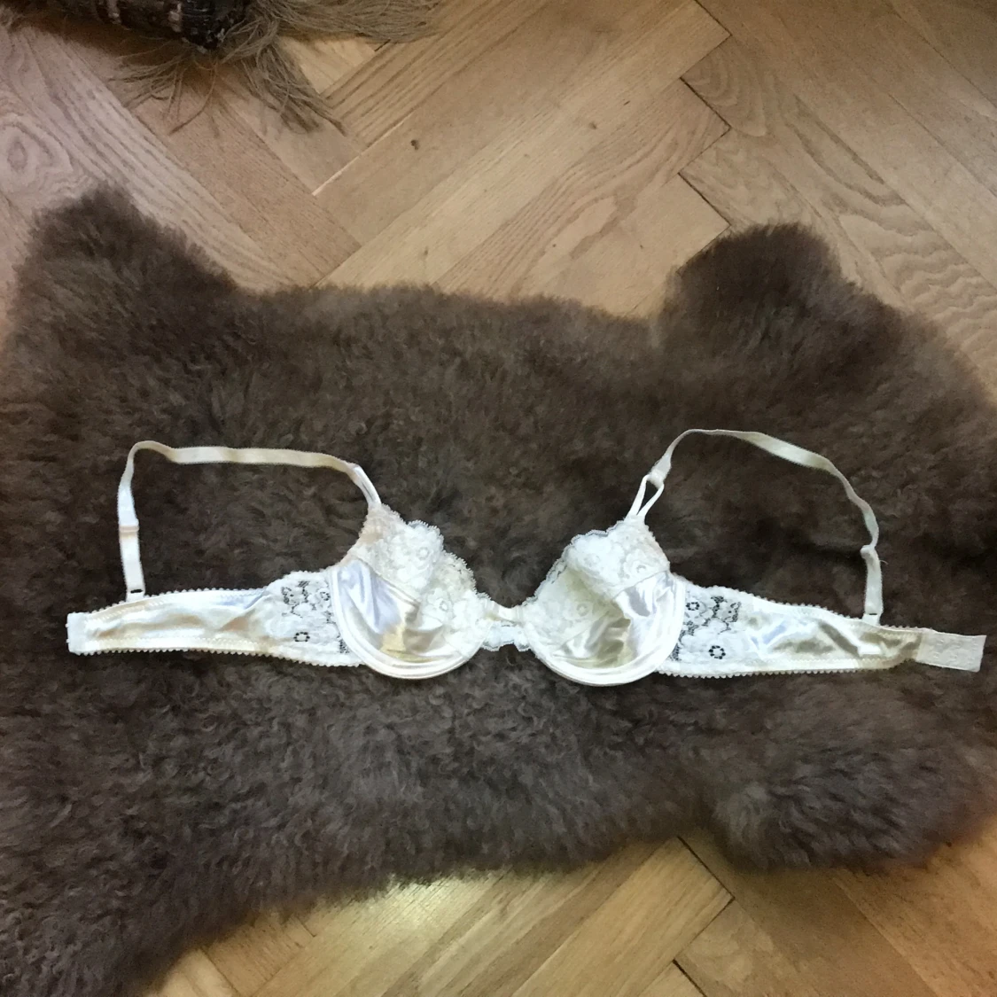 Vintage BH - 33