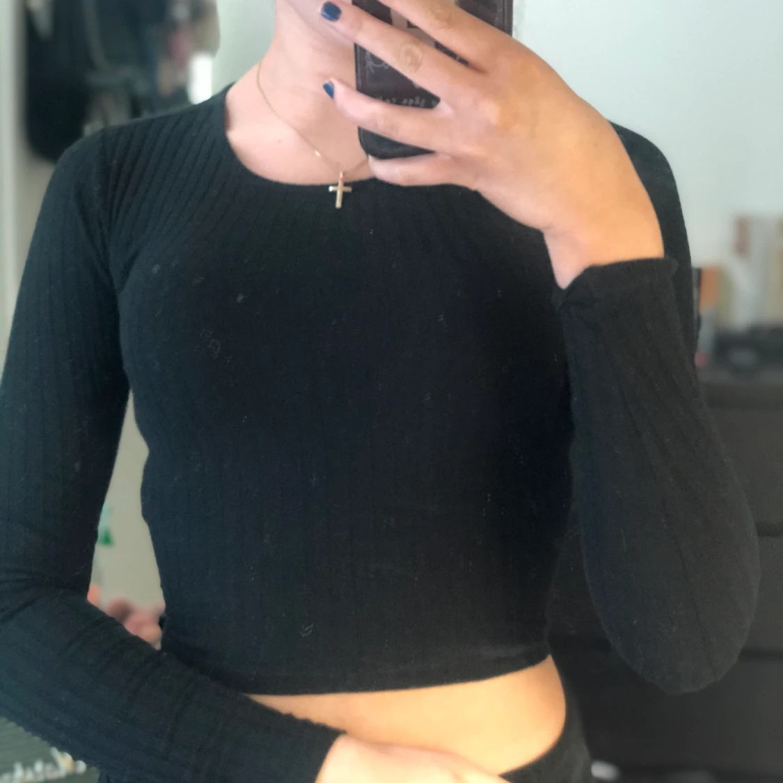 Jätte fin ribbad tröja med knytning vid ryggen från Ginatricot - 90