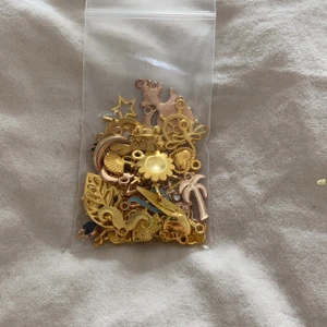 Berlocker - Hela påsen för 40kr + frakt