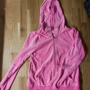 Rosa mjukisset  - Säljer hela setet för 200 kr