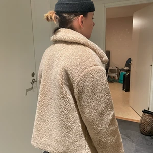 Zara - Jacka från zara, nästan oanvänd. Storlek xs 🧥🧥