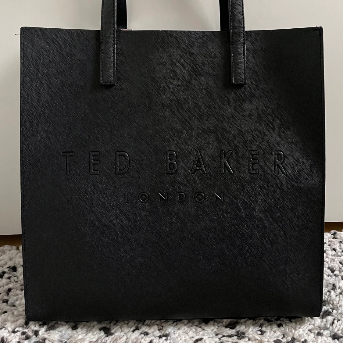 Ted Baker-väska - 90
