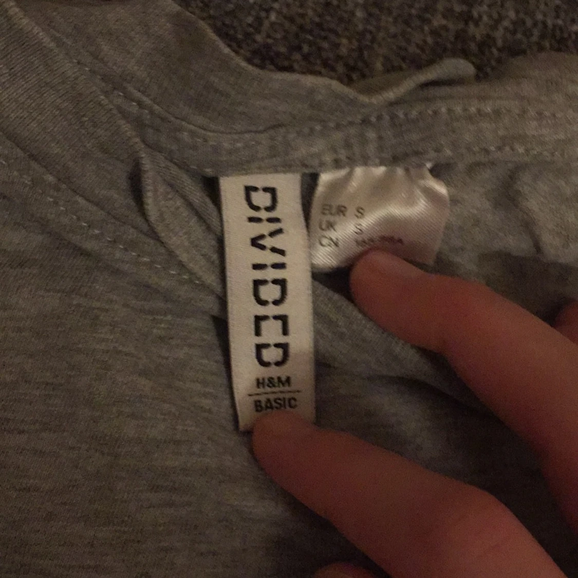 T-shirt och ett linne - 91