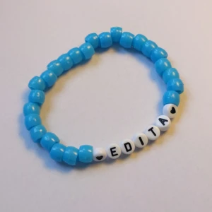 Single colour custom bracelet - You can choose a name and color with hearts