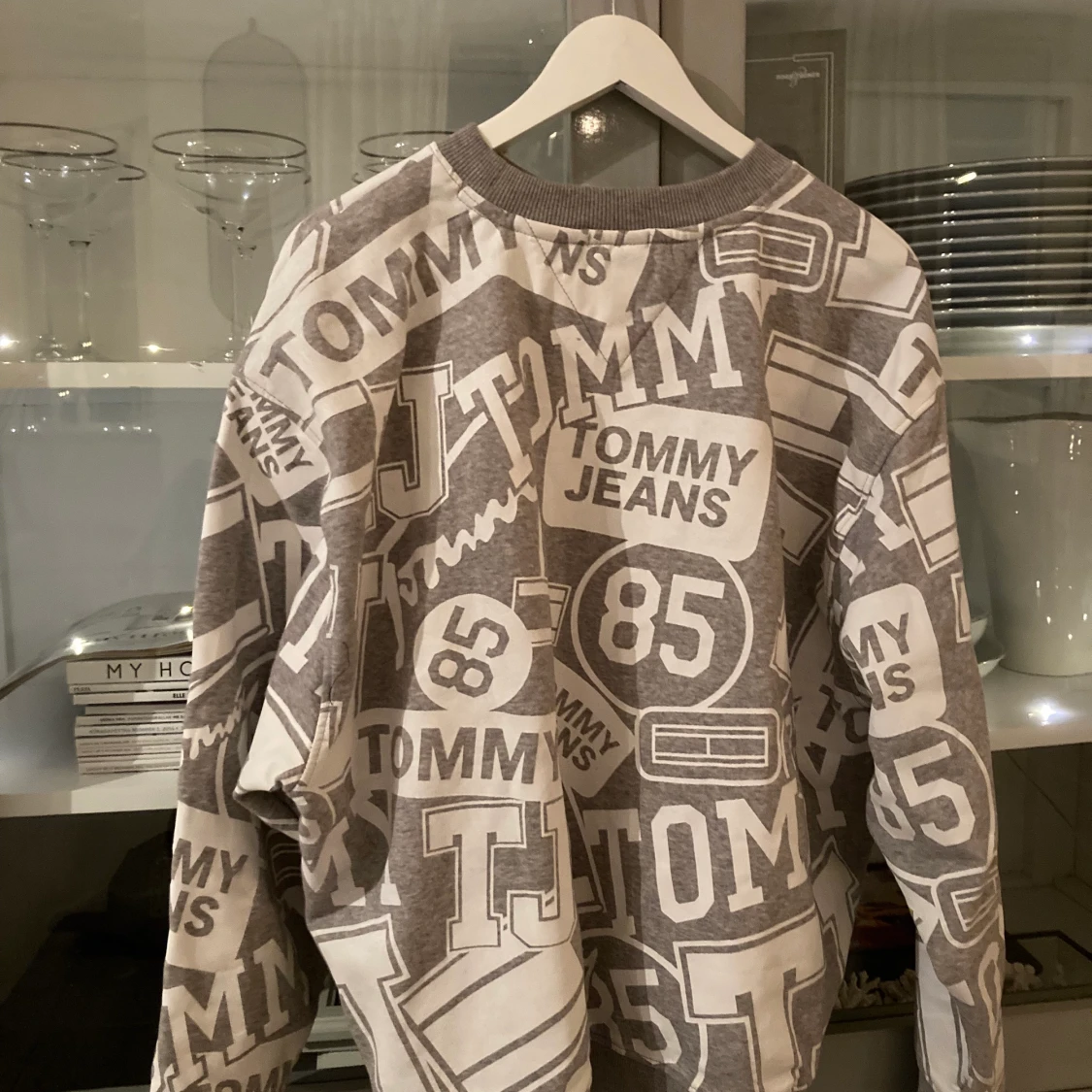 Tommy Jeans Sweatshirt (oversized) - 90