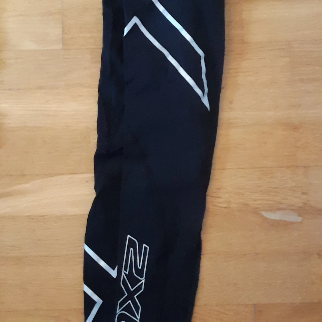 2XU silver