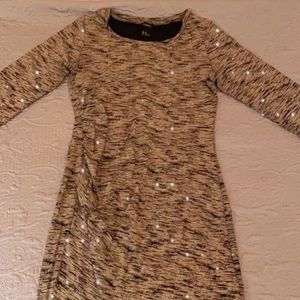 En klänning från Lindex  - Storlek XS