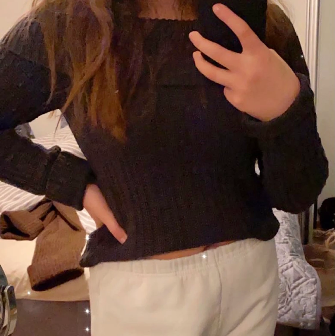 En stickad tröja från Kappahl