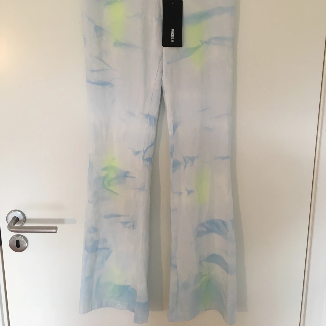 Weekday yoga pants - 90