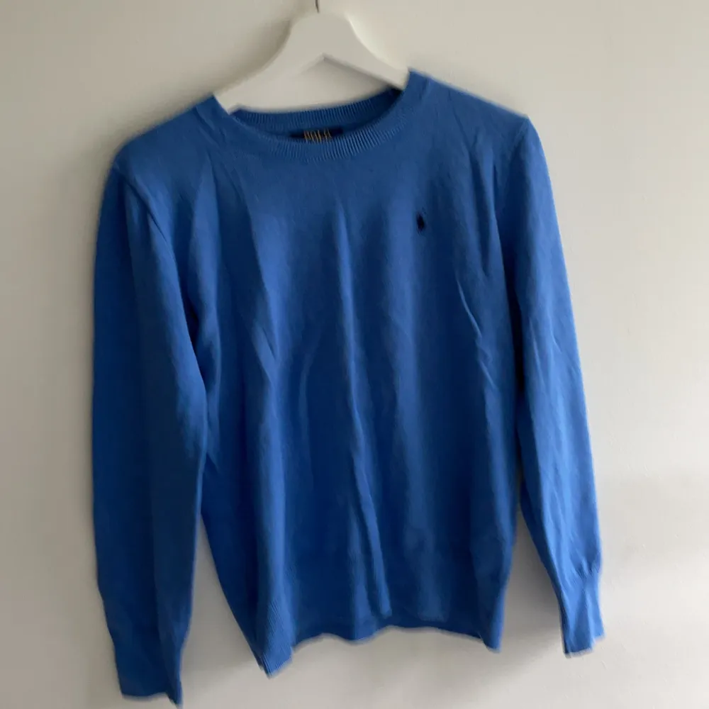 Polo ralph lauren tröja (blå) i storleken L 14-16 år. Tröjor & Koftor.