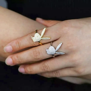 Playboy ring  - Asballa Playboy ringar i justerbar storlek, finns hos www.tinsel.se 🤩