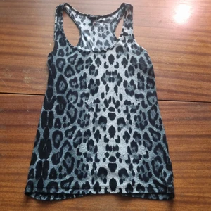 Linne leopard - Leopardlinne storlek s. 15 kr. Samfraktar vid köp av flera varor för 66 kr 💕❣