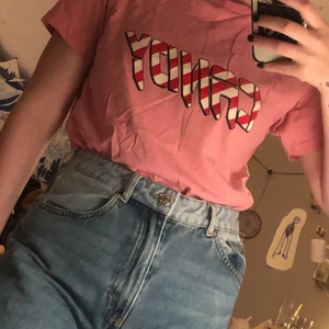 Tröja! - Ascool t-shirt med tryck! Nästan oanvänd och i utmärkt skick.