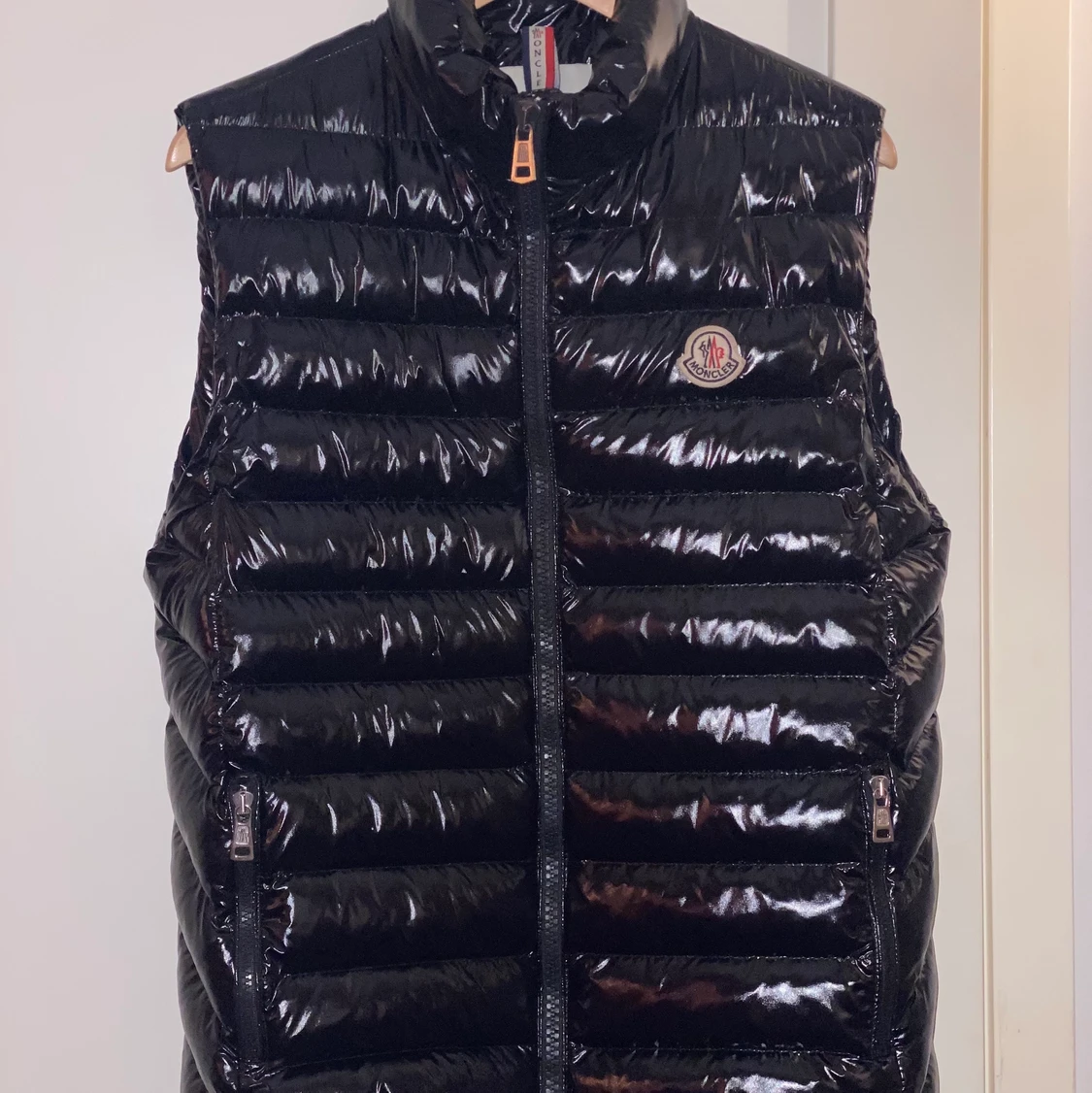 Äkta Moncler Väst