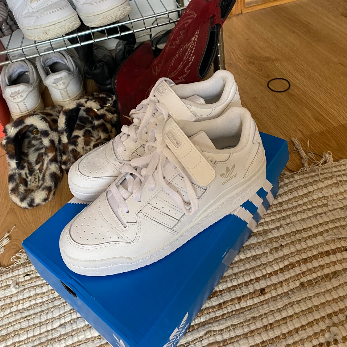 Adidas forum low  - 90