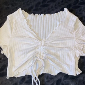 Topp - Gullig topp storlek M