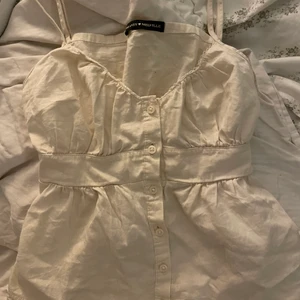 Brandy Melville linne - Jätte gullig topp från brandy!❤️ Nyskcik 