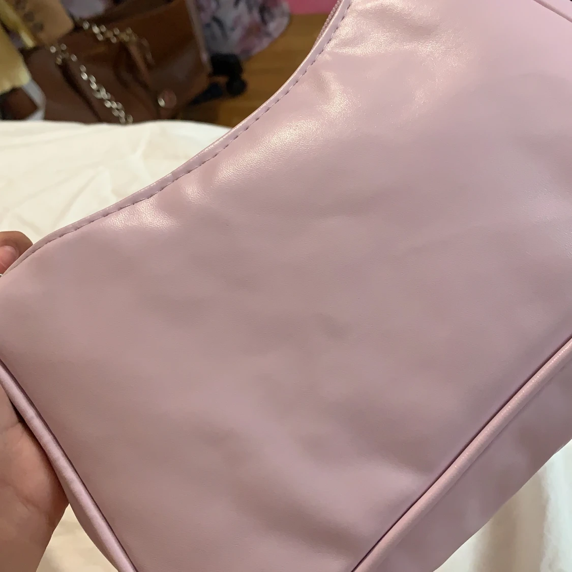 Lila axel väska - 91