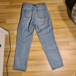 Monki jeans Taiki hige waist baloon leg - Monki jeans taiki hige waist baloon leg bra skick