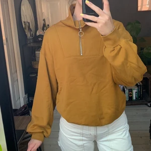 Tröja & other stories - Fint skick! Kan mötas i Malmö eller frakta💜