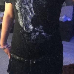 Tryckad T-Shirt - Aldrig används, säljer då den är för stor och aldrig kommer till användning då den är för stor,vill bara få bort den