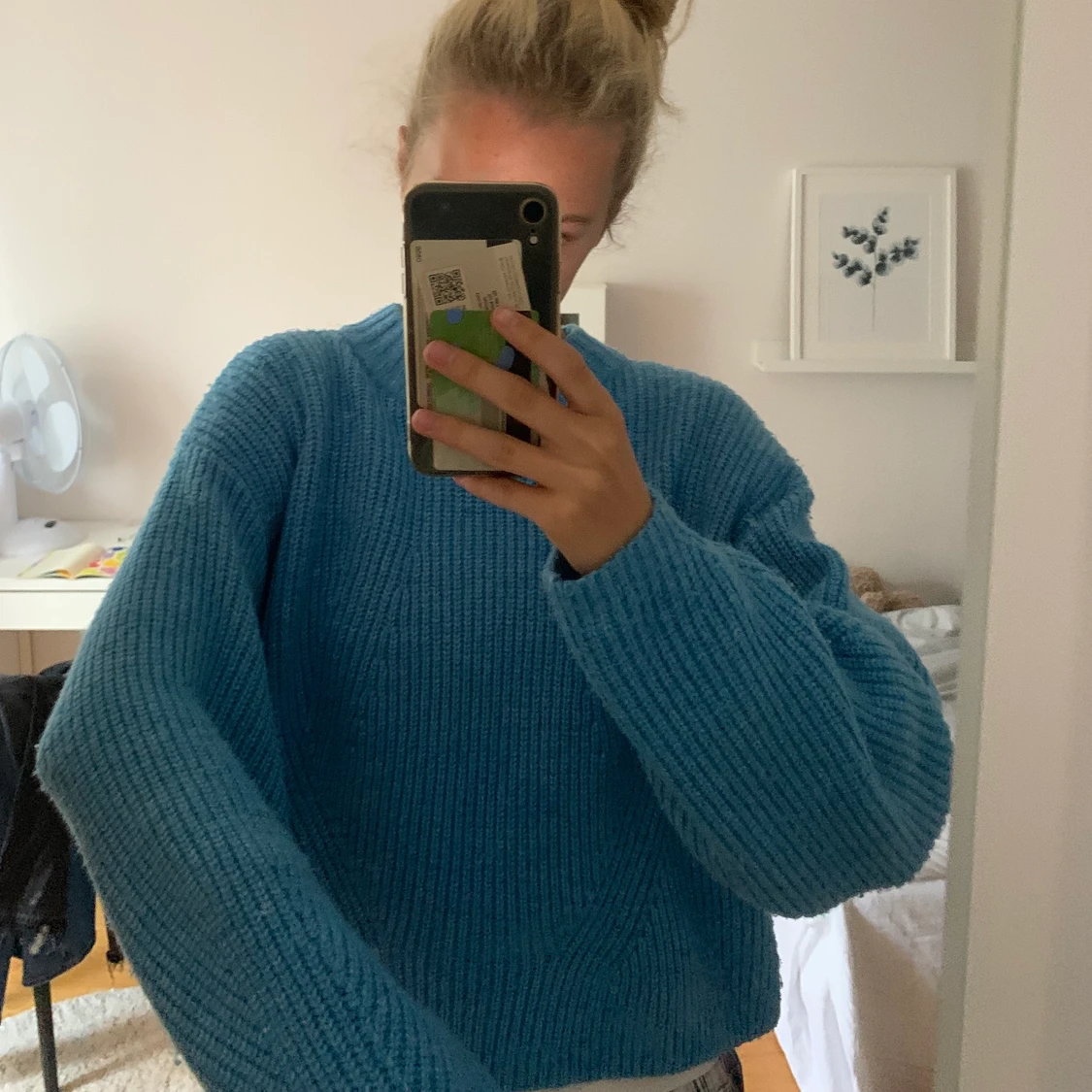 Blå stickad tröja - 90