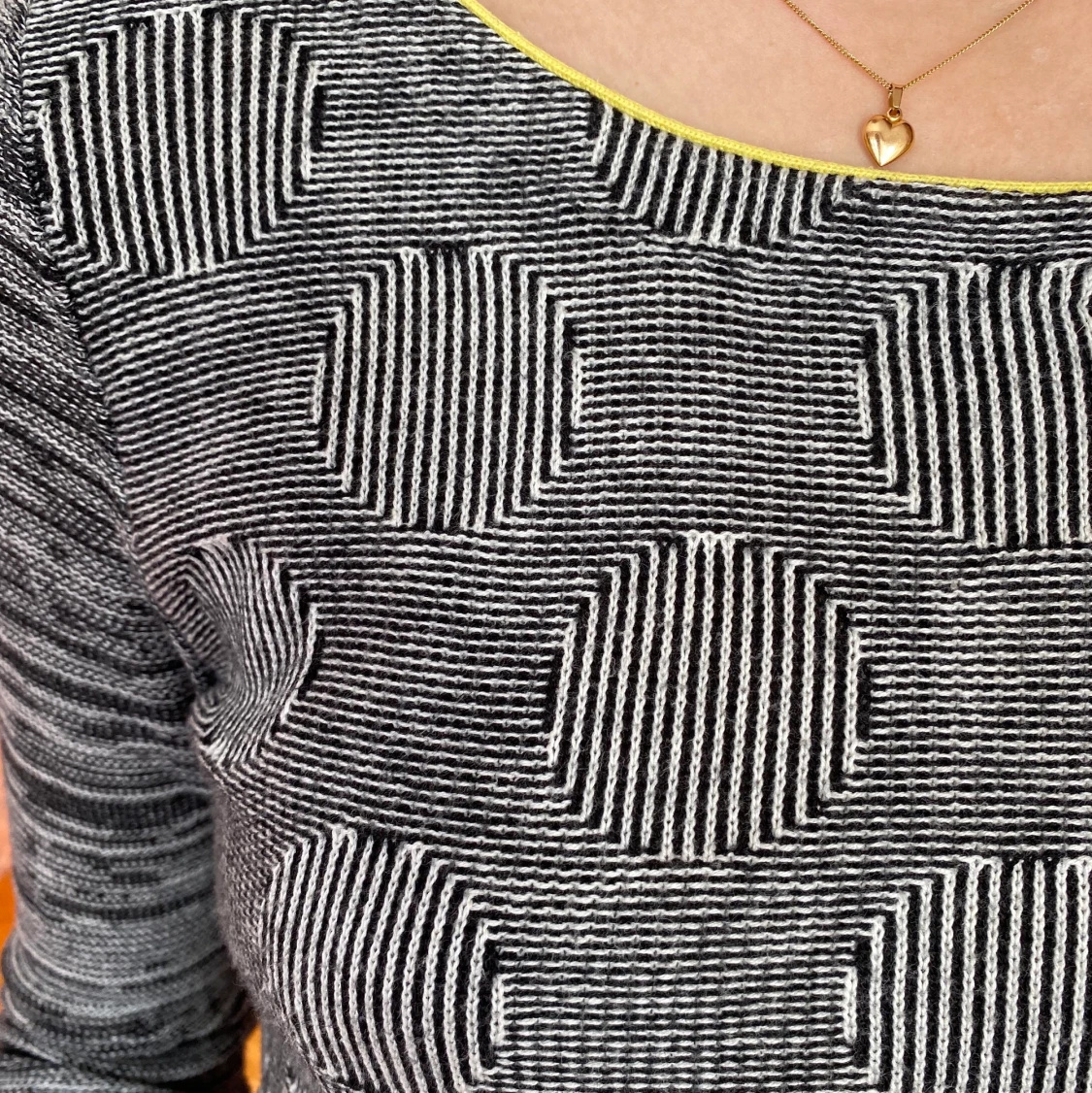 Mönstrad tröja  - 91