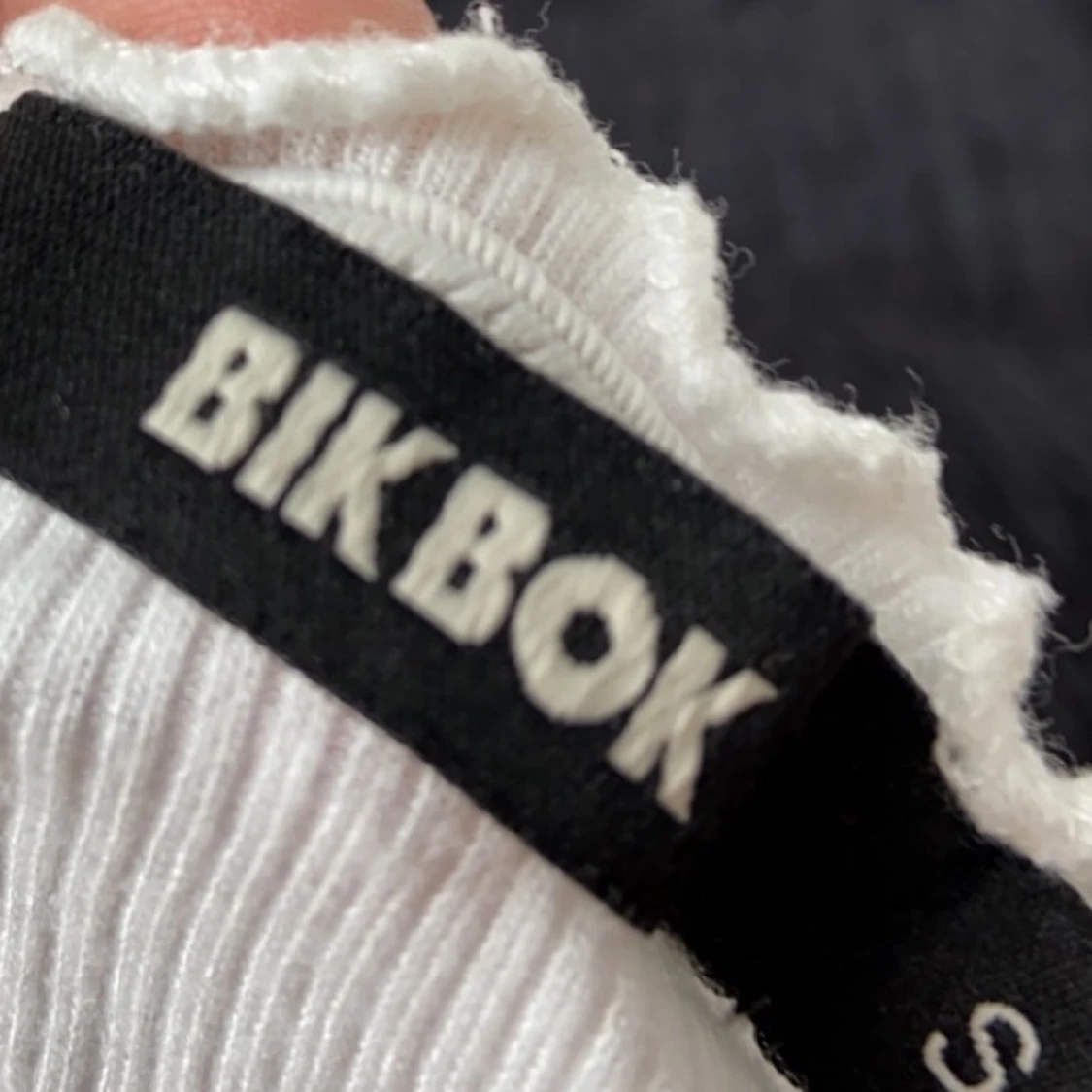 Vit off shoulder tröja 🤍🤍 - 91