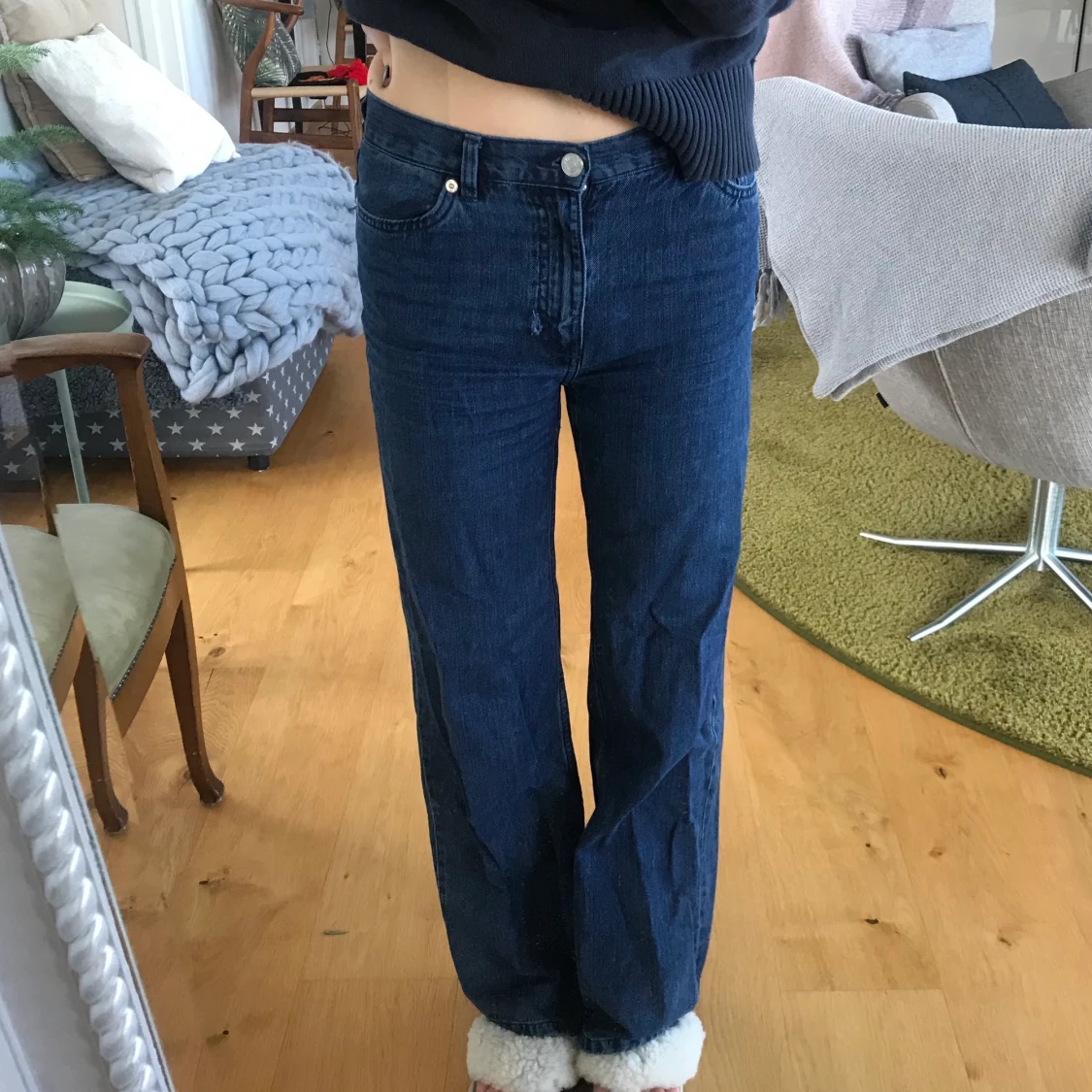 Mörkblå jeans