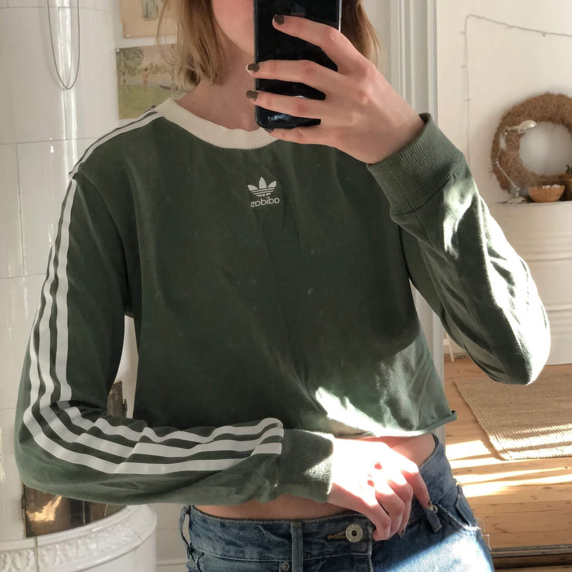 Croppad Adidas-tröja - 91