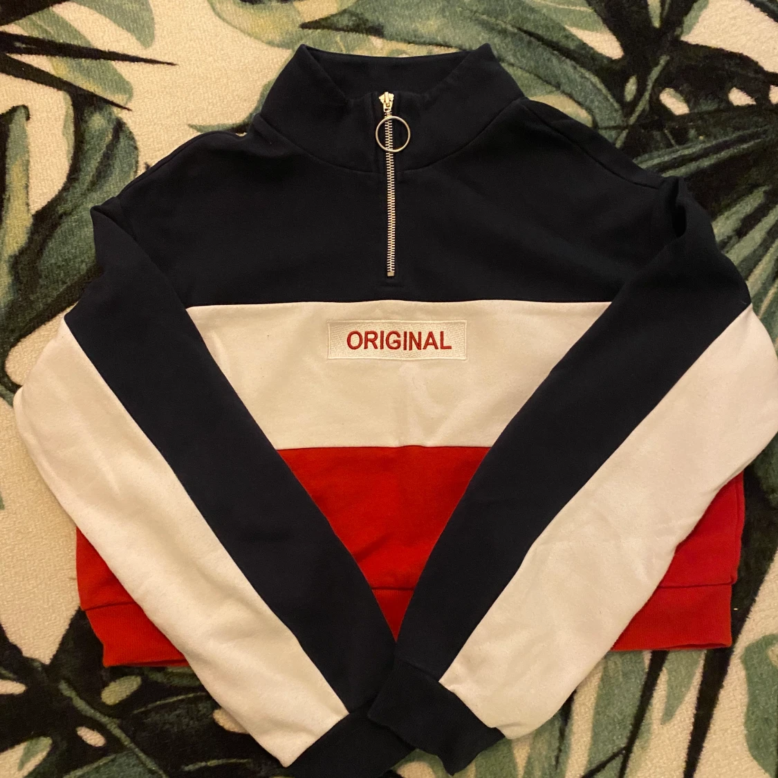 H&M Divided tröja strl S - 90