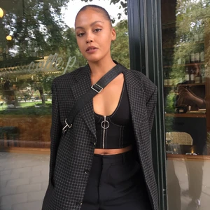 Vintage herrkavaj - Snyggaste kavajen med oversize passform. Skulle säga att den är en L i passform